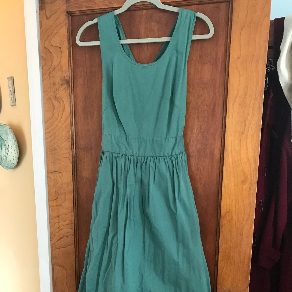 Everlane Criss Cross Back Dress